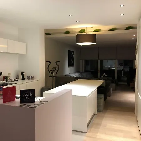 Home Bruges Cosy Comfort Modern Couple Privacy Walking Distance City Center Kitchen Terrace Garden Exterior foto